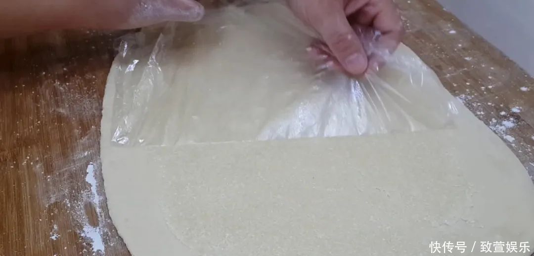 面包|2个鸡蛋，1碗面，不用蒸不用烙，比面包松软香甜，吃过就念念不忘