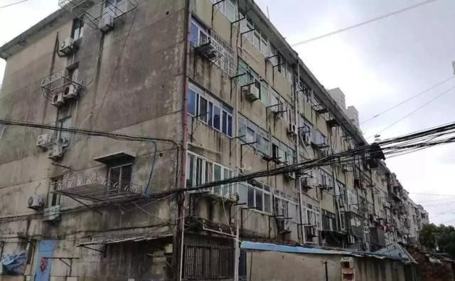老房子|“拆迁潮”再次来临?新规下,手持这三类房子的人有“福”了