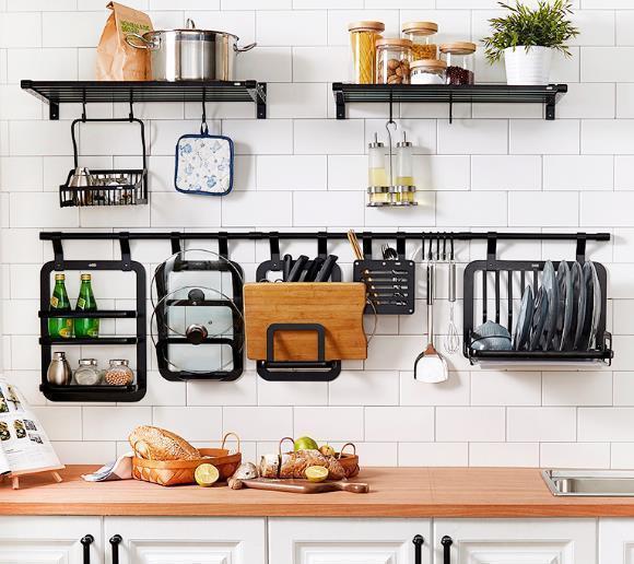 罐罐|听我一句劝:厨房别再摆瓶瓶罐罐,学她家这样做,美观方便还不贵