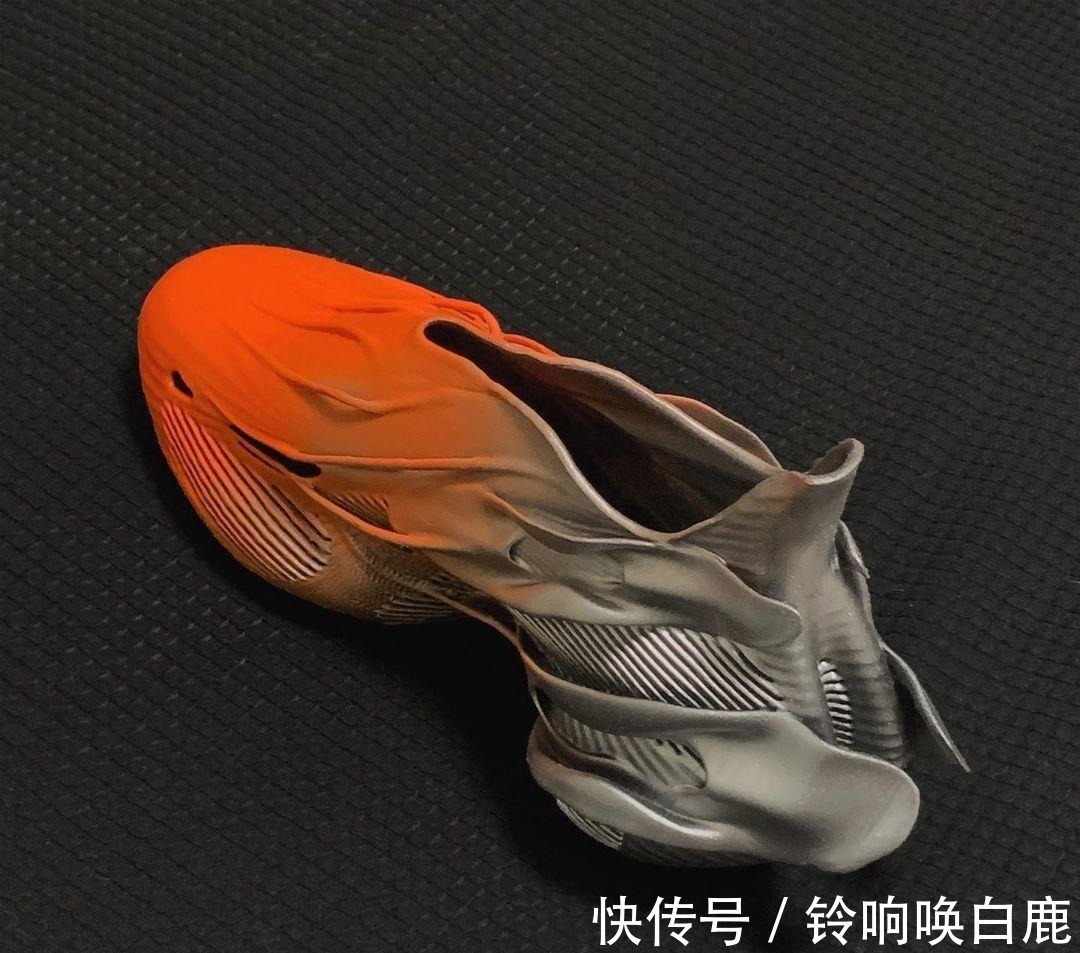 nike 没诚意的Logo 联名,2021 年这些「全新品牌设计」你又怎么看!