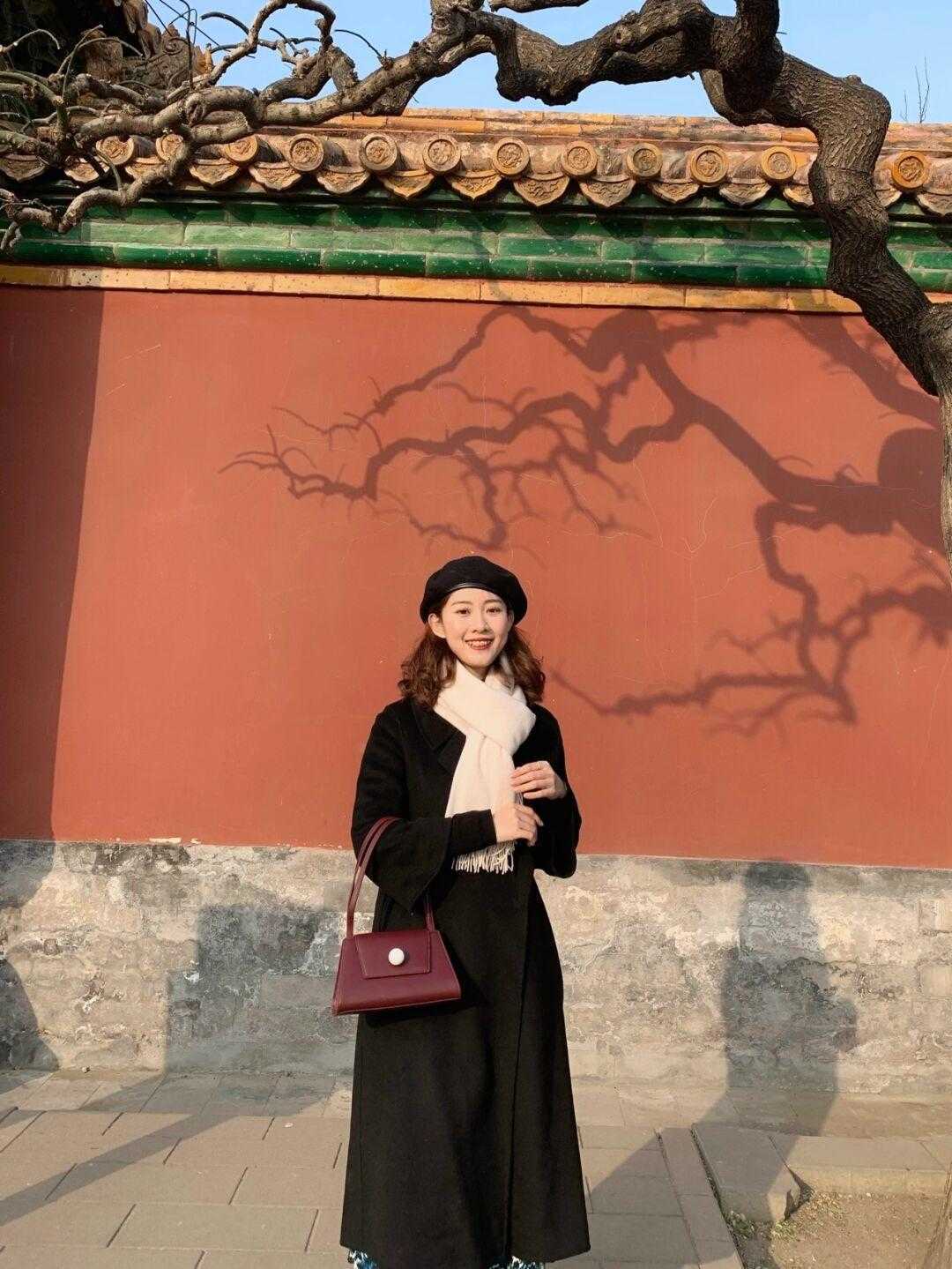 半身裙 大衣的搭配指南,学会这8套穿搭就够了,让你整个冬天都高级时髦