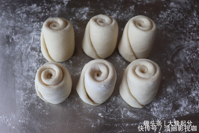 咬一口|教你肉夹馍在家轻松做,外酥里嫩,馍香肉嫩,咬一口满嘴留香