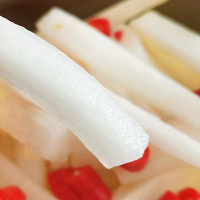 小米辣|酸辣泡萝卜