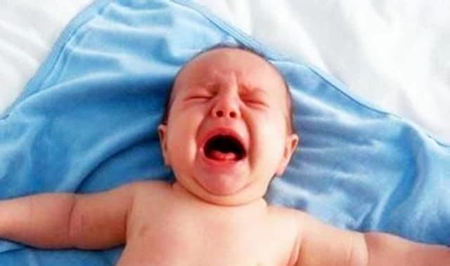 小彩|孕妈进入产房生孩子,5样东西必须带全,其他可以不带,可别嫌多