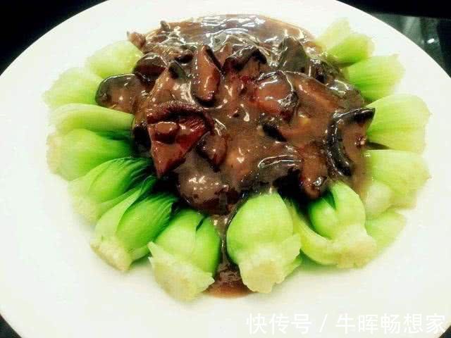 排骨|美食推荐豆腐烧鸡丁，可乐鸡翅，香菇炒菜心，红烧排骨的做法