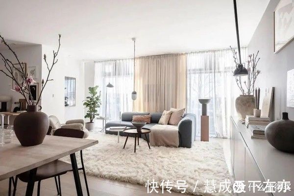 书房|她家64㎡,全屋装修简单素雅,光一个客厅就把人迷住了,真好看