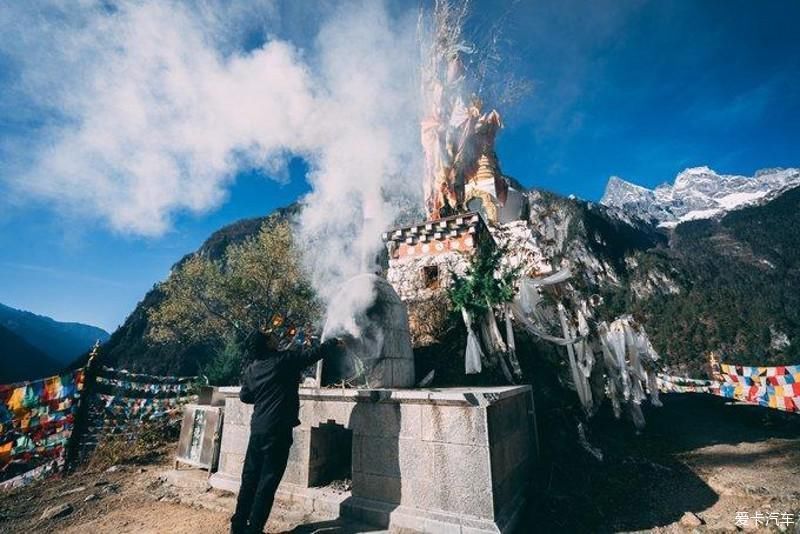 跨越雪山，寻找消失地平线上的巴拉格宗