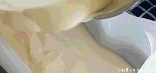 搅拌|5个鸡蛋，1碗面粉，教学老式鸡蛋糕，蓬松暄软无添加，金黄美味