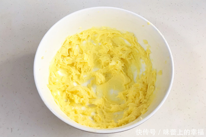 曲奇:3分钟教你学会小猪曲奇,孩子们看到小猪饼干都爱不释手了......