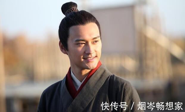 蜻蜓!才女出上联“进进出出,黑夜尽头方见日”,书生的下联堪称经典