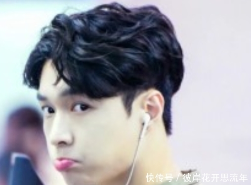 张艺兴:上节目后恶评不断,他是如何从顶流变成“老鼠屎”的?