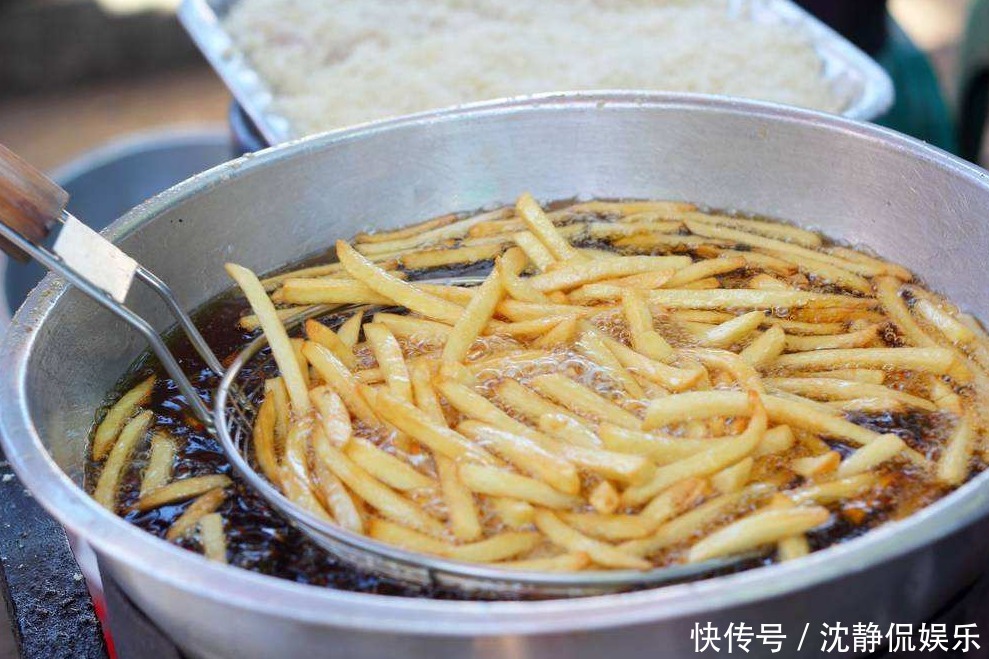  冷冻|自制薯条，直接冷冻还是先焯水很多人搞错，难怪不酥脆，还油腻
