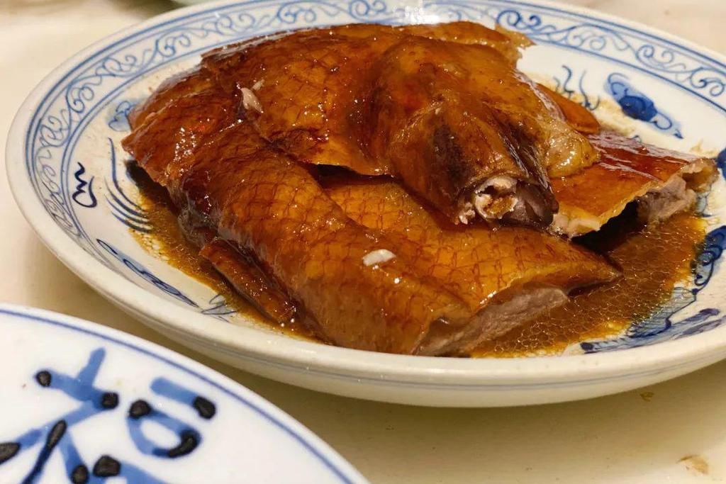 在上海吃粤菜有多贵？众网友：这就是大上海，觉得自己很穷是吧？