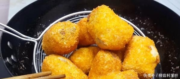 用红豆来做个红豆卷,外酥里嫩,入口香甜,家里孩子超爱吃