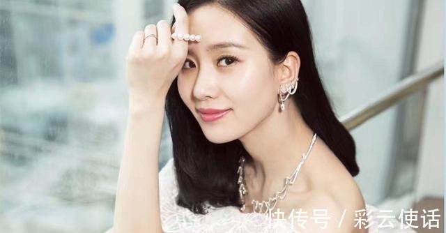 早上起床|女生想要变美变漂亮,建议早上起床坚持做3件事,悄悄逆袭成女神!