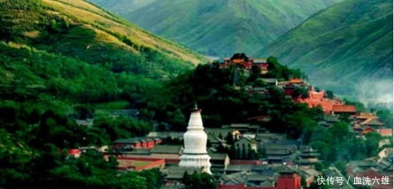 中国四大佛教名山圣地, 分别供奉哪四位菩萨 无人不知无人不晓!