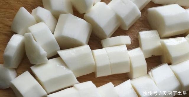 天热，多给家人做它吃，上锅一蒸蓬松香软又解暑，大人孩子都爱吃！