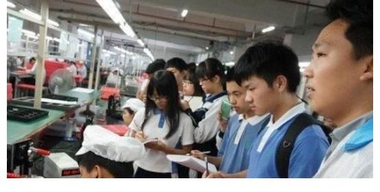 赚钱|劳务派遣行业现身，“两头赚钱”还合法？内行人直呼“水太深”