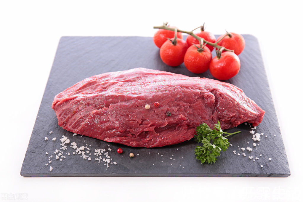 骨质疏松症|人老之后,骨骼很脆弱,除了钙,还有3种营养素要补,却鲜为人知