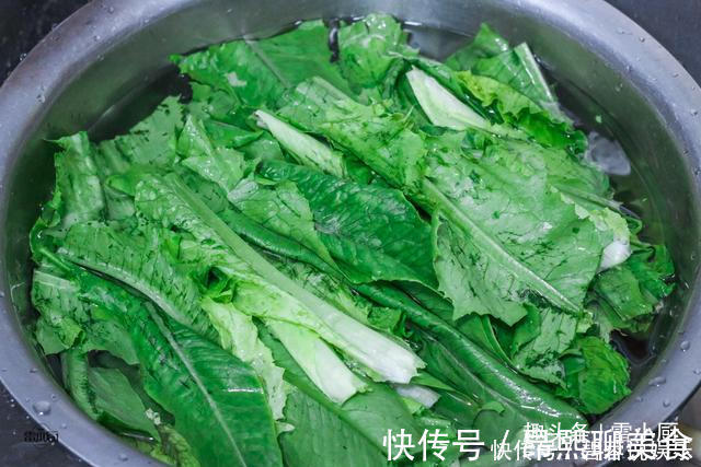 油麦菜|很多人不认识这种蔬菜，每天炒一盘，肠道通畅了，胖人越吃越瘦