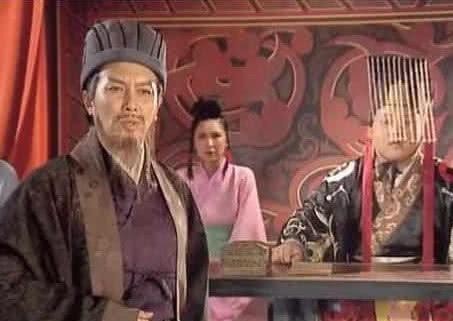 不了|诸葛亮去世后,刘禅查完他家产后为何大怒?专家:换谁也接受不了!