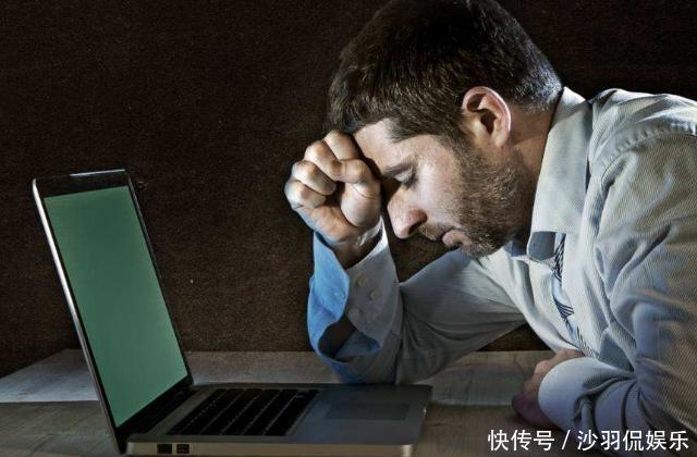 降尿酸的神器公布,苏打水并不排首位,敞开喝,尿酸回归正常