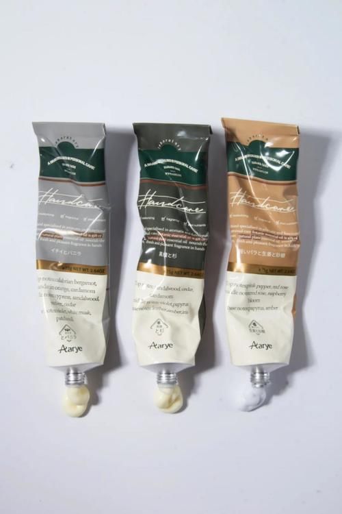 被问 300 遍的小众香水，其实是 20 多块钱的护手霜？