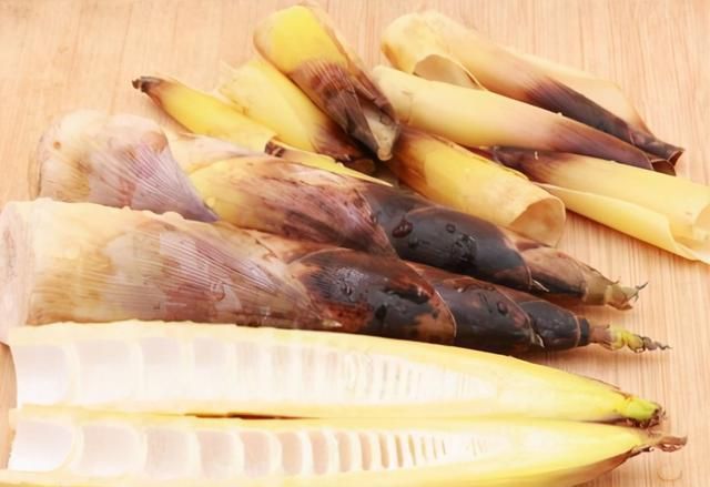 不怕过期的食材,一次性多做点存着,吃到明年也不坏,炖肉香极了