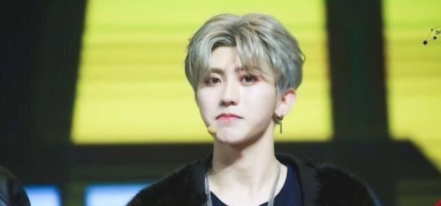 肖戰(zhàn)部隊(duì)的名單再次三連冠，王一博緊隨其后，蔡徐坤排名非常現(xiàn)實(shí)