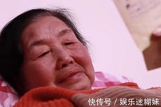 68岁阿姨寻找50年前初恋,发现对方竟终生未娶,两人终于再续前缘