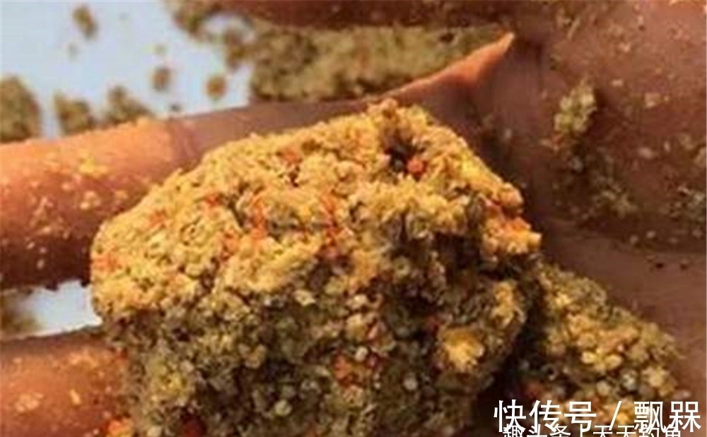 冬钓久等不见发窝,是打窝手法的问题,换个方法,聚鱼效果翻倍