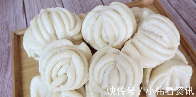 馒头|蒸馒头别只加酵母,再多加一勺“此料”馒头又暄又好看