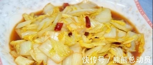 叶子|“醋溜白菜”做不出饭店的味道?记住关键的这步,香味就飘出来了