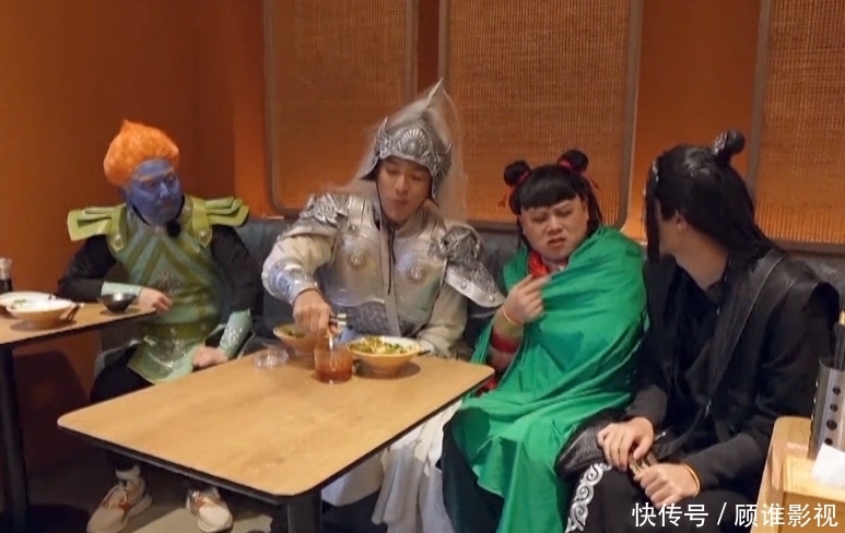 极限 施嘉宁现场吐槽极限男团能力差,《极挑》最后一块遮羞布被扯下!