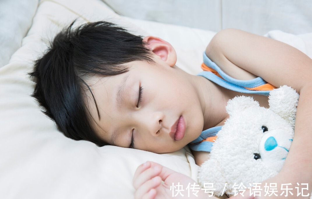 敏感期|3岁孩子适合学什么?只报兴趣班可不行,3大类12个方面是关键