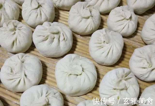 松软|蒸“包子”时最忌直接上锅蒸,很多人做错了,难怪包子不白不松软!