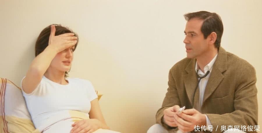 艾滋病前期不痛不痒,但会出现以下3种现象,早知早好