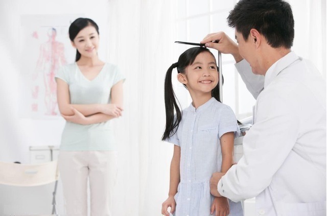 睡眠质量|孩子在两个黄金时段睡觉,生长激素达5-7倍,对长高至关重要