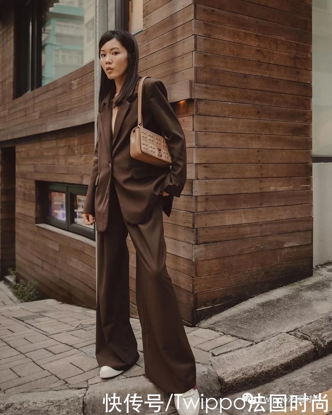 小个子女生的冬季穿搭术，才不止提高腰线这么老套