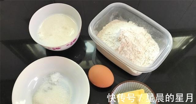 面包|教你一种麻花新做法，做法简单特好吃，比面包还松软，越嚼越香！
