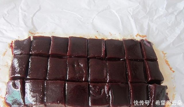 qq糖|生理期喝姜糖水不如吃它，益气补血又暖宫，携带方便，做法简单！