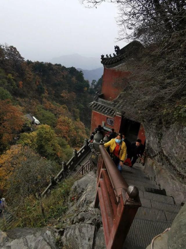 鄂西游首站 天下第一仙山——武当山