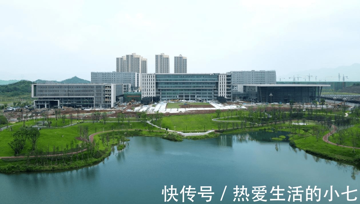 沙坪坝区|科学城起步区壹号低密作品,重庆融创云鼎城创新洋房加推在即