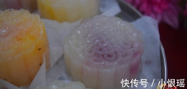 美味|冰皮月饼最好吃的做法，简单美味又馋人，看看你喜欢吃不？