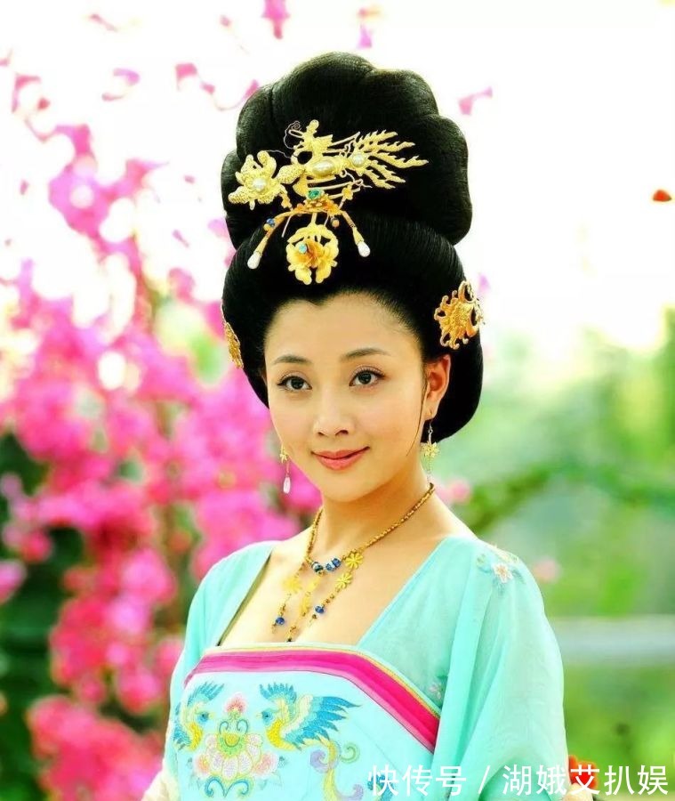 名嫒诗归|杨贵妃唯一传世的一首诗,句句温柔,你一定没有读过