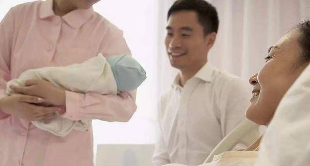 女翻男|已有4个女儿拼生5胎,B超后还想“女翻男”,可怜人亦有可恨处