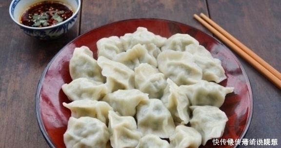 韭菜饺子馅最忌加这“2样”,10人有8个错,难怪饺子不鲜不香