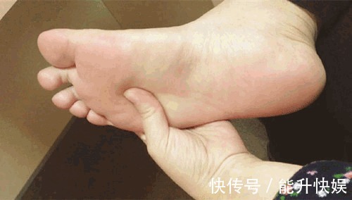 中脘穴|人身上有八个黄金“万能穴”每天按一按，想生病都难！