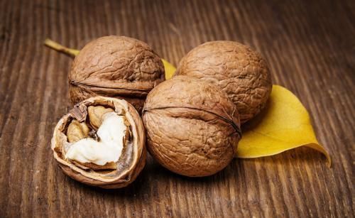 色氨酸|失眠多梦睡不好,这几种食物是纯天然的助眠药!让你一觉到天亮