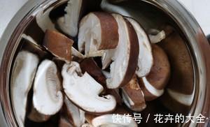 家常素菜菜谱，减脂必备，香菇炒青菜，简单美味营养，适合夏天